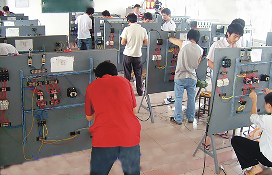 东莞常平电工培训考证电工职业资格证书和电工操作证的区别是什么？